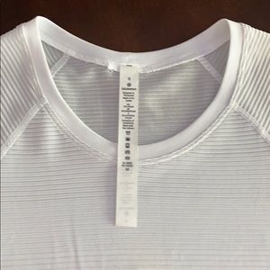 COPY - NWT Lululemon Swiftly Tech SS 2.0 Sun Shirt